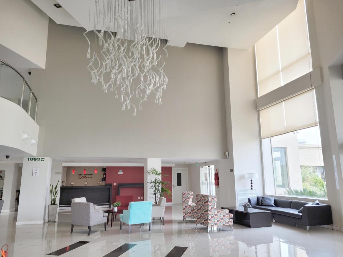 Amerian Villa Maria Park Hotel ภายนอก รูปภาพ
