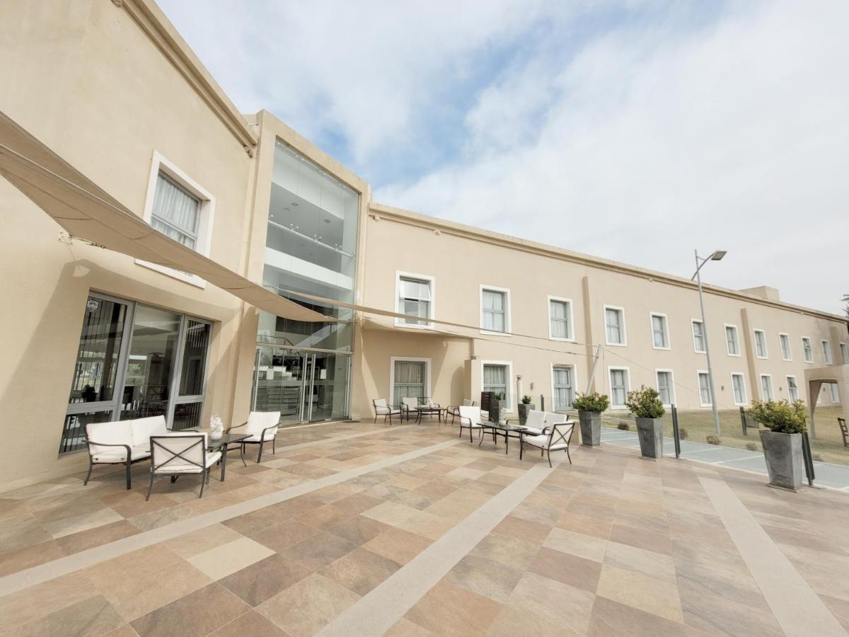 Amerian Villa Maria Park Hotel ภายนอก รูปภาพ